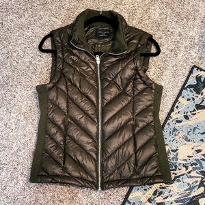 Love Tree Puffer Vest